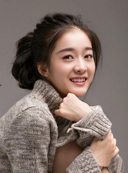 多位明星前排吃瓜,娱乐圈幕后故事大揭秘